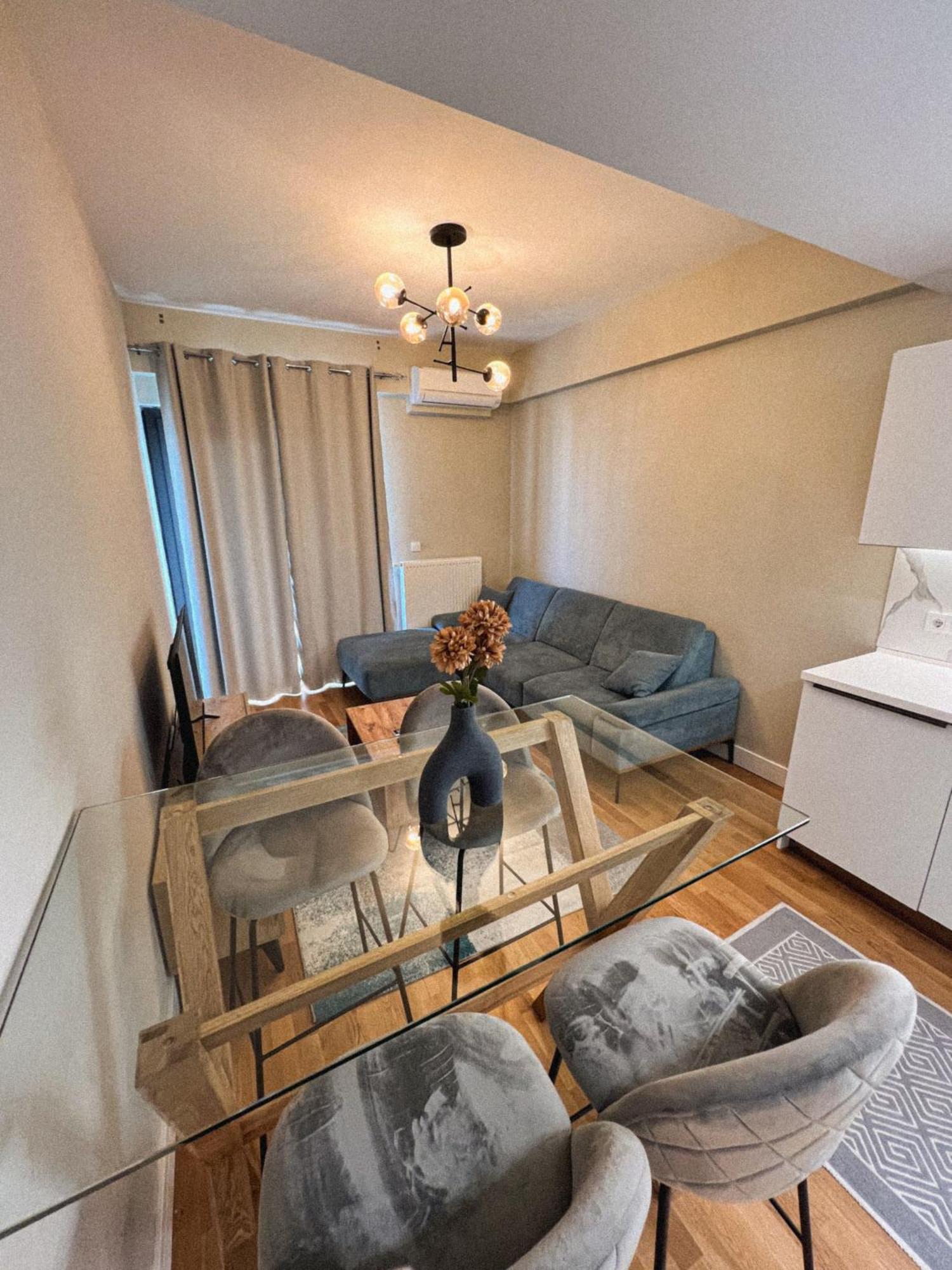 180° View Apartment In Diamond Building Скоп'є Екстер'єр фото