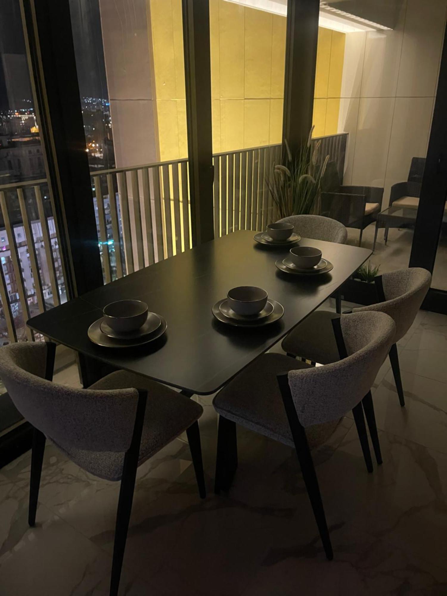 180° View Apartment In Diamond Building Скоп'є Екстер'єр фото
