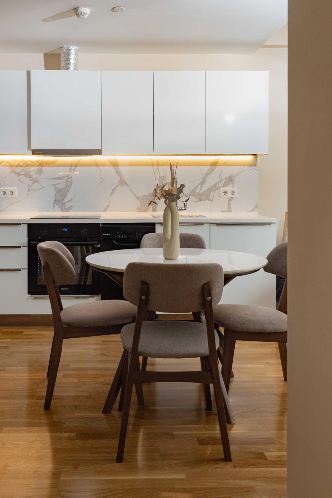 180° View Apartment In Diamond Building Скоп'є Екстер'єр фото